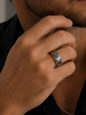 MEN'S 8MM TUNGSTEN WEDDING BAND DOUBLE X